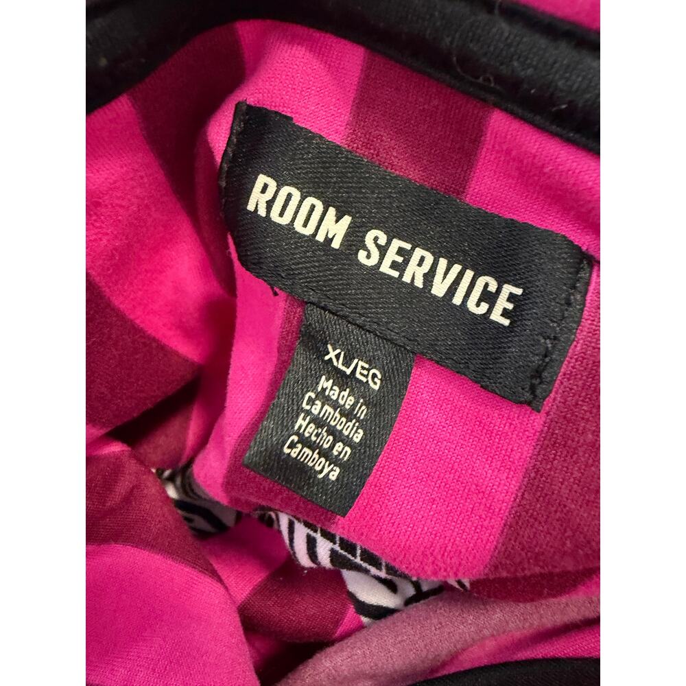 Room Service Womens Pajama Set Pink Zebra sz XL Lounge Sleepwear Soft Cozy EUC - Picture 8 of 8